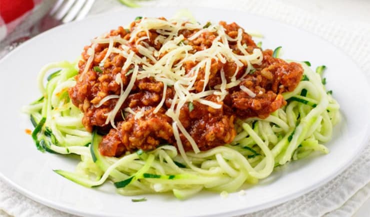 Keto Meals: Keto Zoodles and Sauce