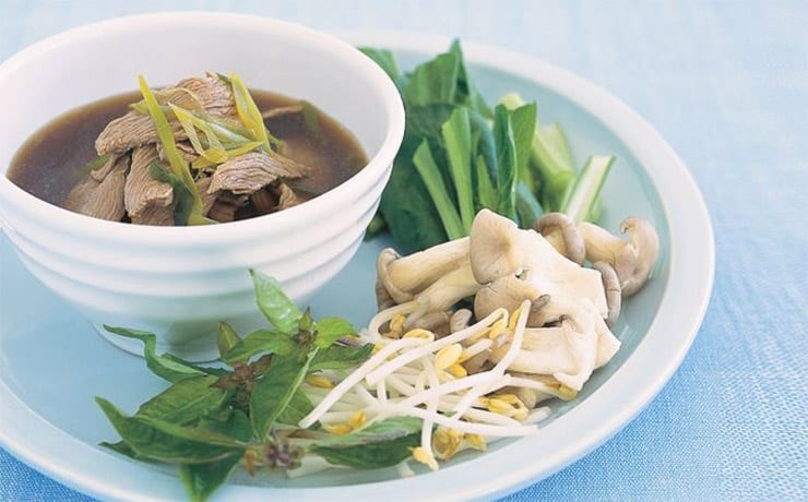 Aromatic Vietnamese Beef Broth